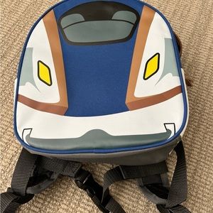 E7 train backpack